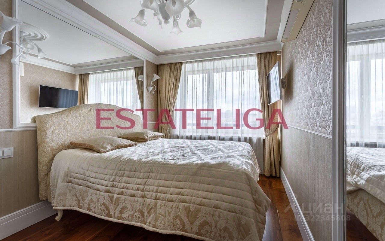 Продажа 4-комн квартиры на вторичном рынке Большая Бронная улица, 29