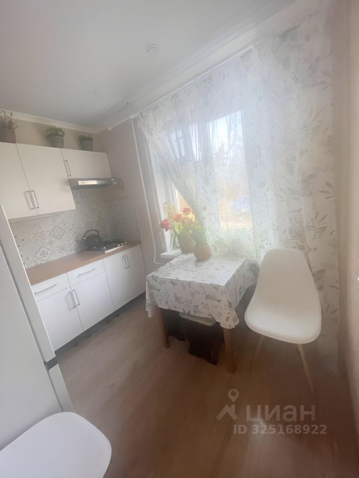 Продажа 2-комн квартиры на вторичном рынке д. Каменка, 5