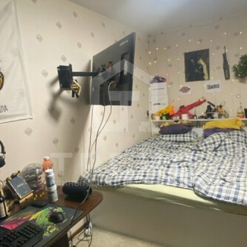 2-комн квартира Крыленко ул,  д. 13,  к. 3