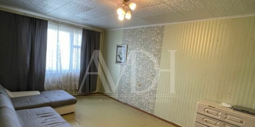 1-комн квартира улица Лескова,  д. 8