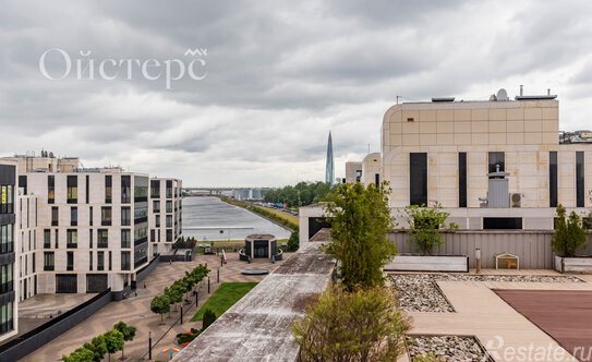 Продажа 4-комн квартиры на вторичном рынке набережная Мартынова,  д. 62 литЕ