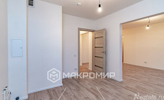 Продажа 3-комн квартиры на вторичном рынке Орлово-Денисовский проспект,  д. 15 к1 с1