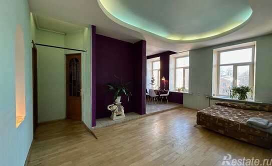 Продажа 2-комн квартиры на вторичном рынке Большеохтинский пр-кт,  д. 23