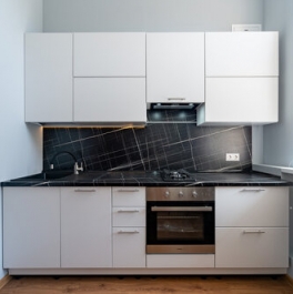 Продажа 3-комн квартиры на вторичном рынке Стачек пр-кт,  д. 160