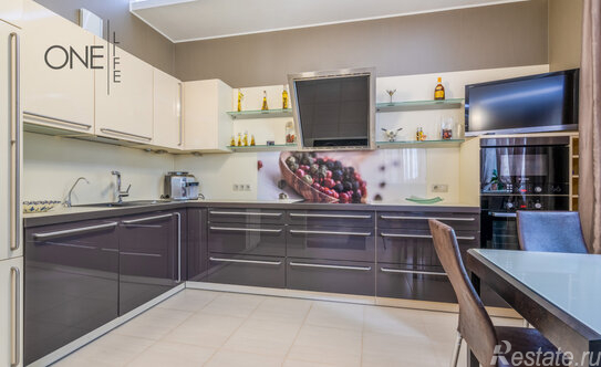 Продажа 2-комн квартиры на вторичном рынке проезд Берёзовой Рощи,  д. 12 с3