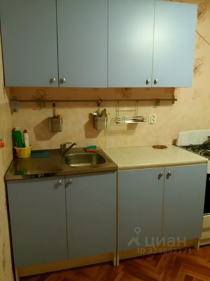 Продажа 1-комн квартиры на вторичном рынке пос. Шушары, Ленсоветовский тер., 27