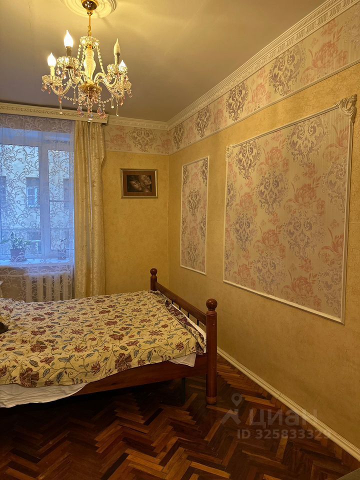 Продажа 3-комн квартиры на вторичном рынке улица Декабристов, 48