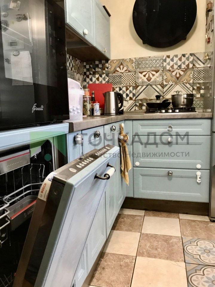 Продажа 1-комн квартиры на вторичном рынке Будапештская улица, 50