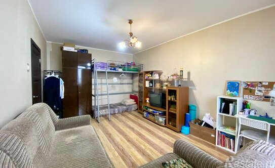 Продажа 1-комн квартиры на вторичном рынке Серпухов, Весенняя улица,  д. 8