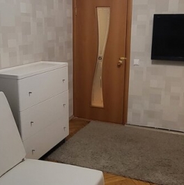 Продажа 3-комн квартиры на вторичном рынке улица Маршала Тухачевского,  д. 15