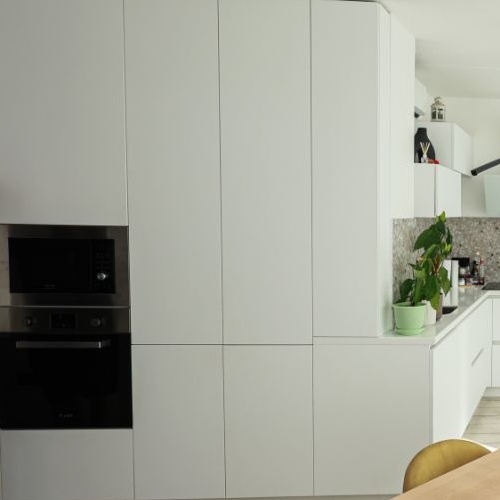 4-комн квартира Лабораторный проспект, 23