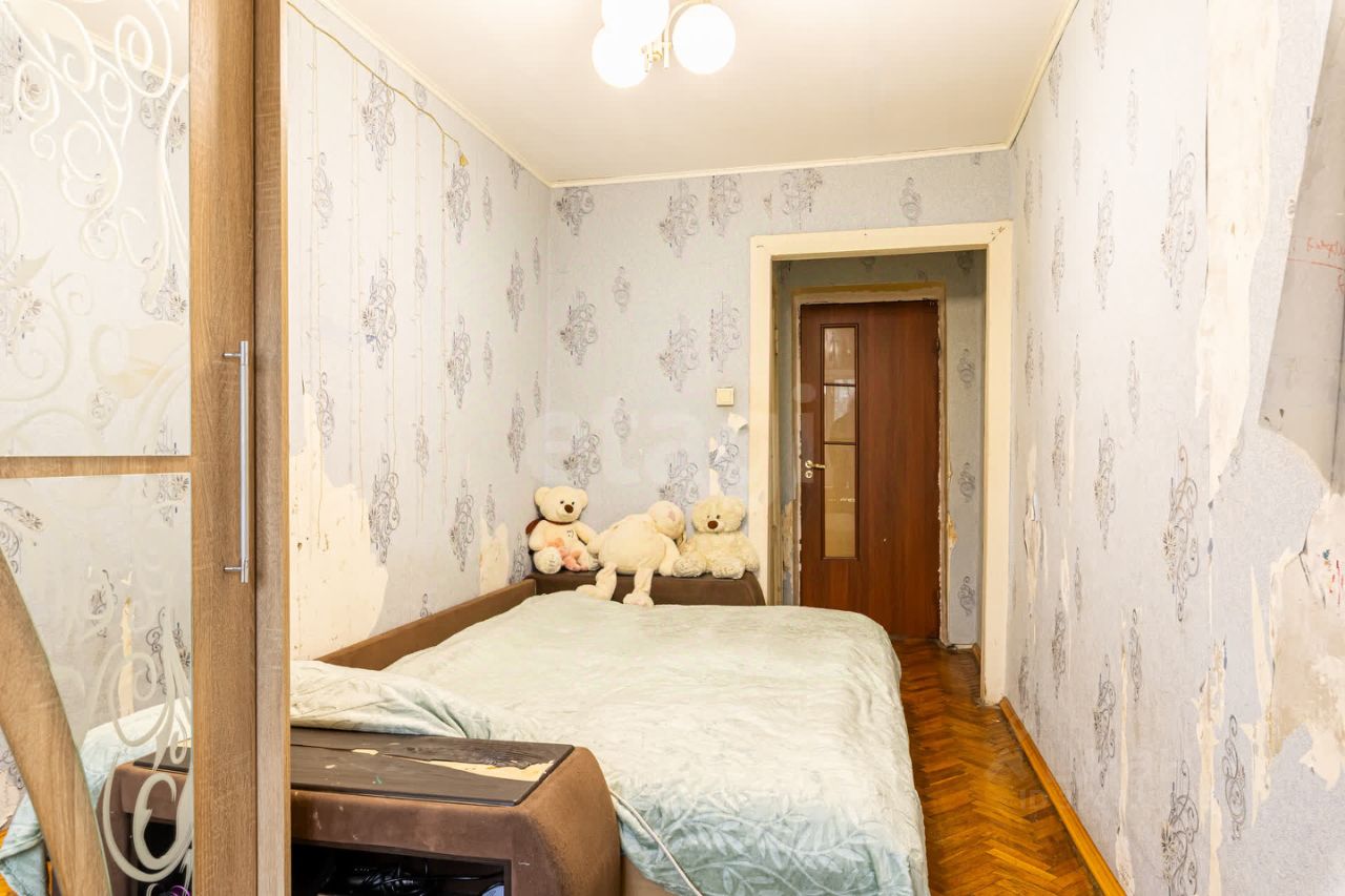 Продажа 3-комн квартиры на вторичном рынке Среднеохтинский проспект, 1К1