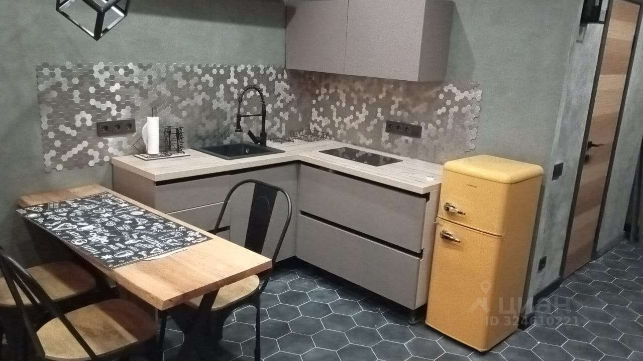 Продажа студии Старая Купавна, улица Октябрьская, 14А