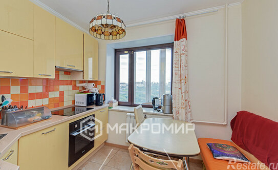 Продажа 3-комн квартиры на вторичном рынке улица Вересаева,  д. 18