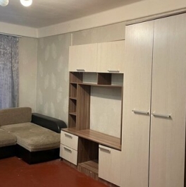 Продажа 3-комн квартиры на вторичном рынке Будапештская улица,  д. 12