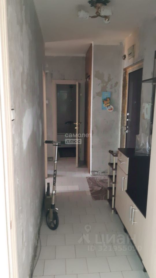 Продажа 2-комн квартиры на вторичном рынке пос. Кузнечики, 6