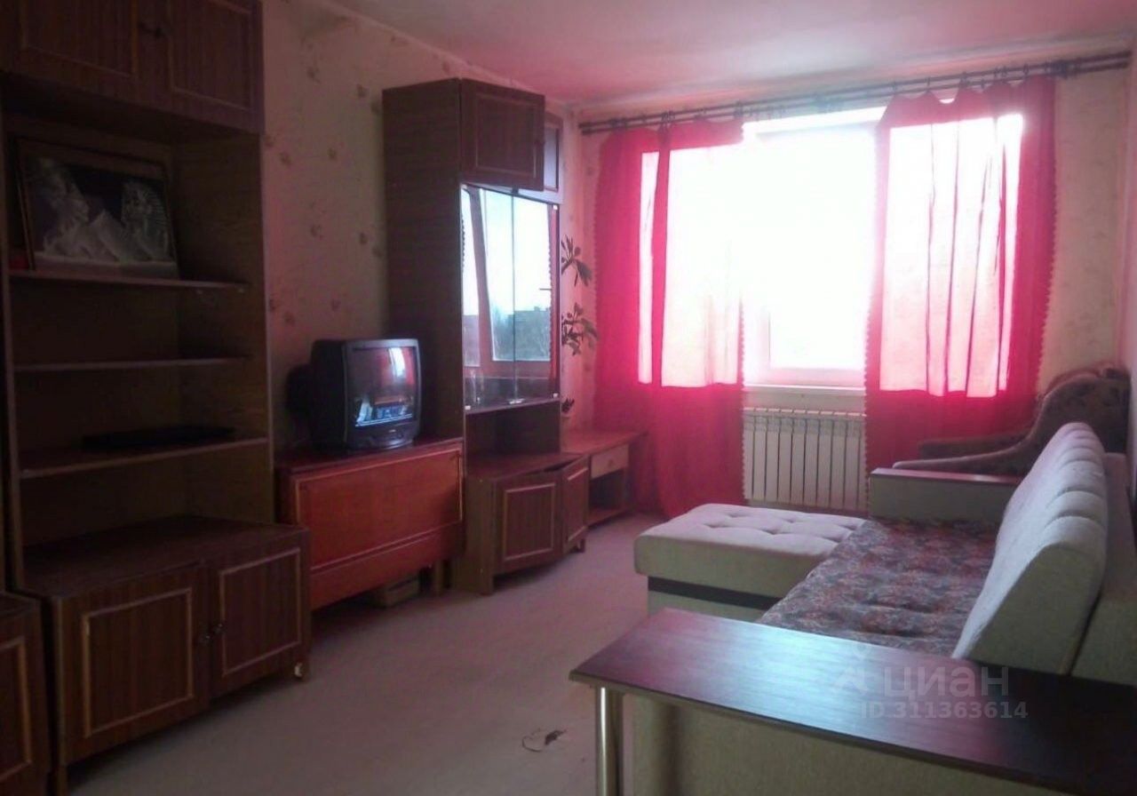Продажа 1-комн квартиры на вторичном рынке д. Лесколово, улица Красноборская, 11
