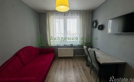 Продажа 2-комн квартиры на вторичном рынке ул Логинова,  д. 7,  к. 2