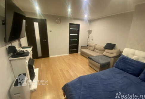 Продажа 1-комн квартиры на вторичном рынке Просвещения пр-кт,  д. 14 к1 с1