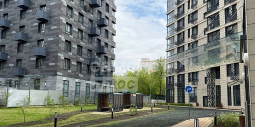 2-комн квартира улица Красных Зорь,  д. 33А