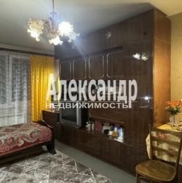 Продажа 2-комн квартиры на вторичном рынке улица Добровольцев,  д. 62