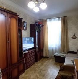 Продажа 2-комн квартиры на вторичном рынке Двинская улица,  д. 11