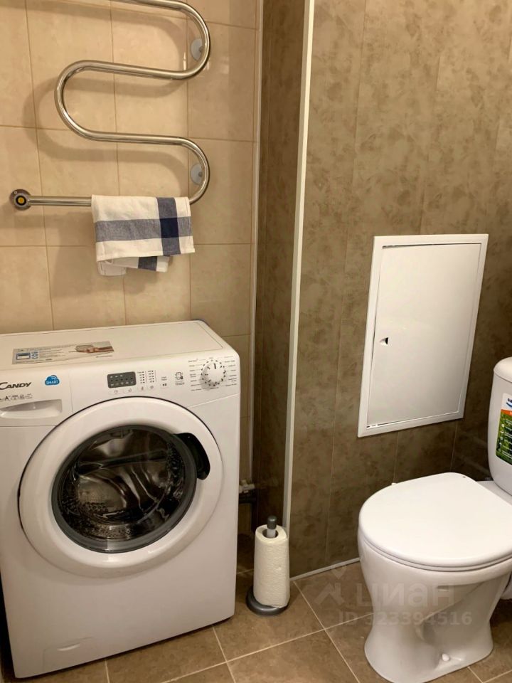 Продажа 1-комн квартиры на вторичном рынке пос. Бугры, бульвар Воронцовский, 9к2