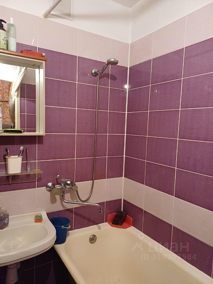 Продажа 4-комн квартиры на вторичном рынке Софийская улица, 46К1