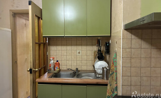 Продажа 3-комн квартиры на вторичном рынке улица Кржижановского,  д. 7