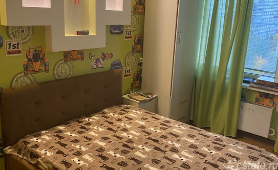 Продажа 2-комн квартиры на вторичном рынке Новый свет, Солнечная улица,  д. 20