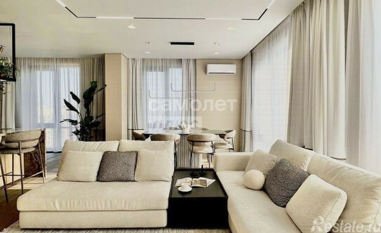 Продажа 4-комн квартиры на вторичном рынке ул Годовикова,  д. 11,  к. 3