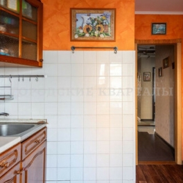 Продажа 3-комн квартиры на вторичном рынке 40 лет Октября пр-кт,  д. 20