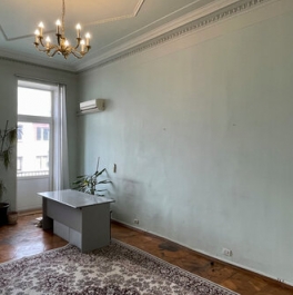 Продажа 6-комн квартиры на вторичном рынке улица Петровка,  д. 17