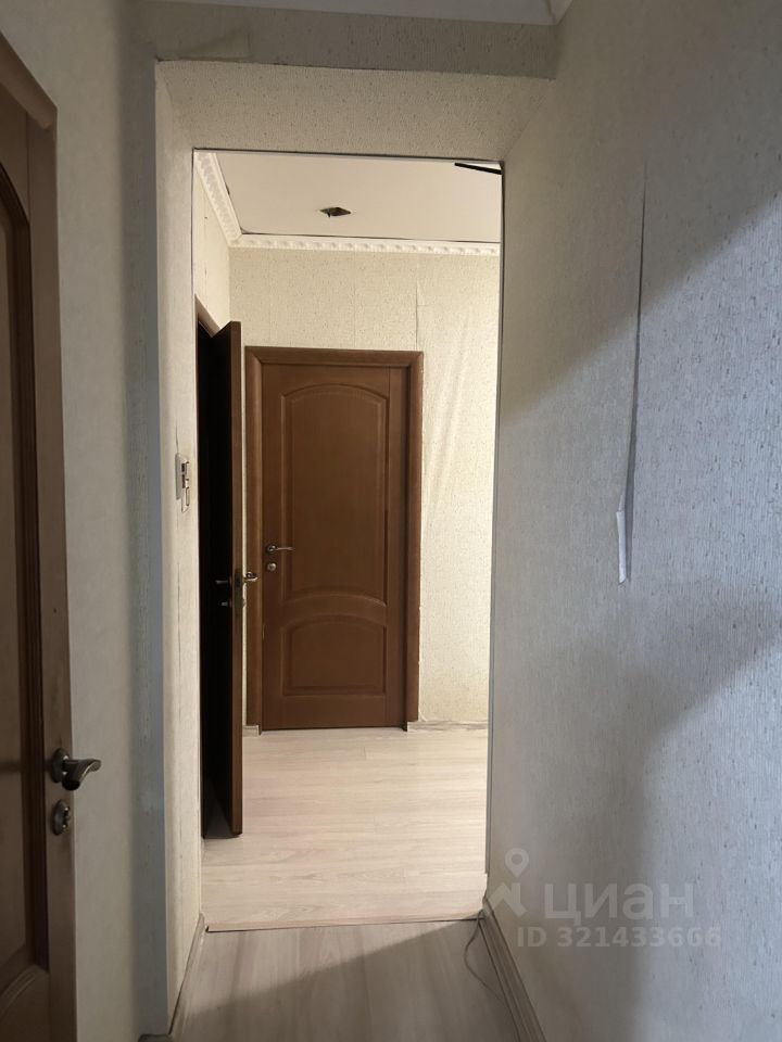 Продажа 4-комн квартиры на вторичном рынке Подольск, Колхозная улица, 18