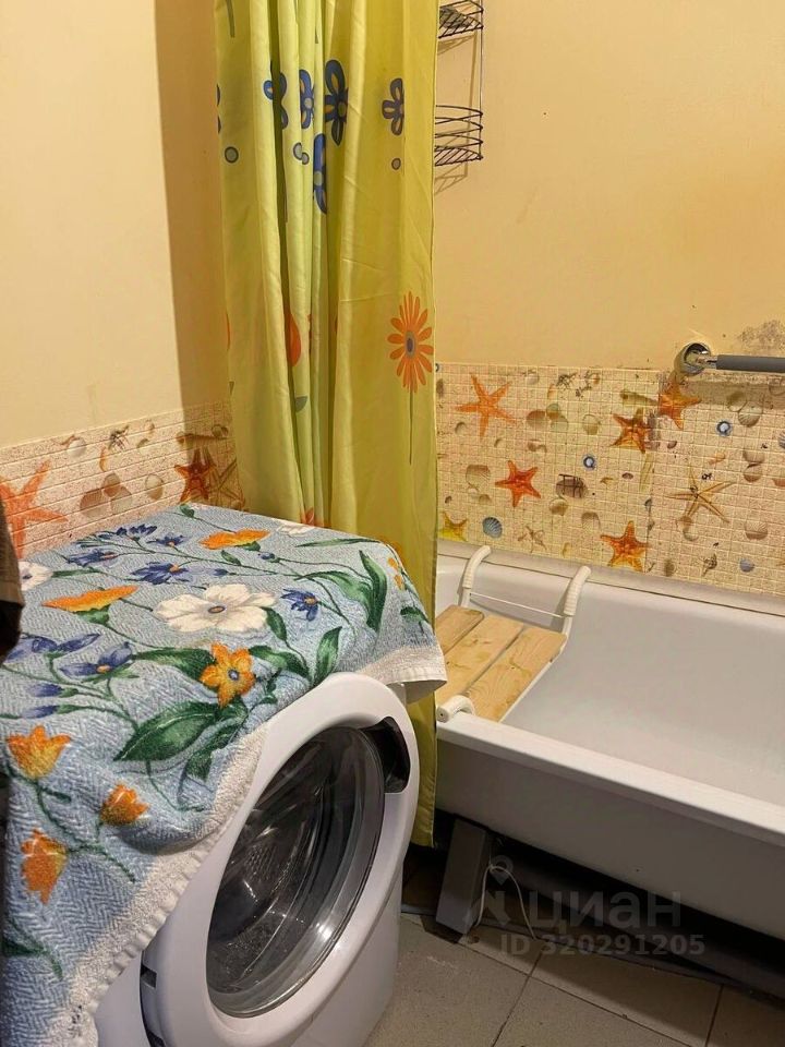 Продажа комнаты пос. Шушары, Ленсоветовский тер., 25