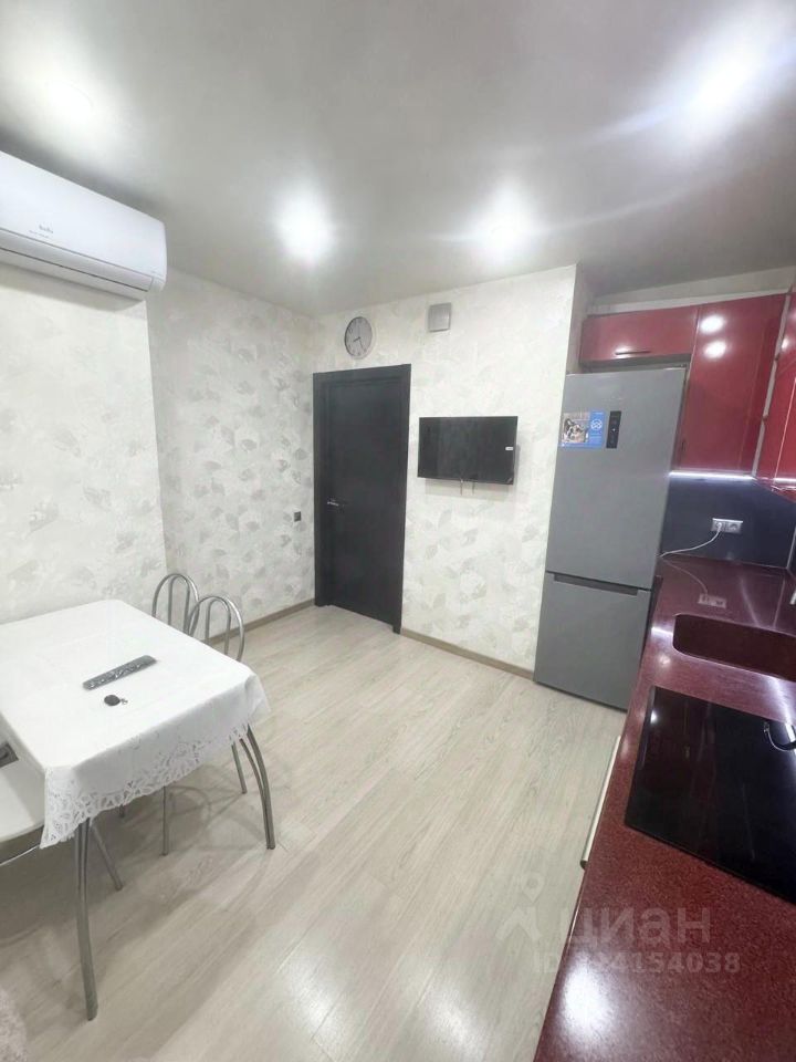 Аренда 1-комн квартиры на вторичном рынке Люберцы, Инициативная улица, 13