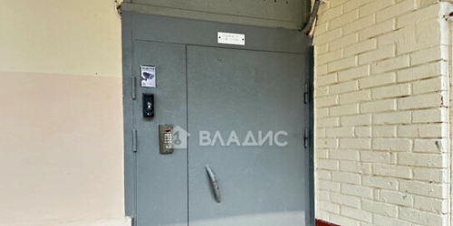 2-комн квартира Малахитовая улица,  д. 23