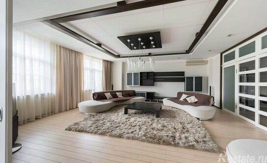 Аренда 3-комн квартиры на вторичном рынке Пионерская Б. ул,  д. 20