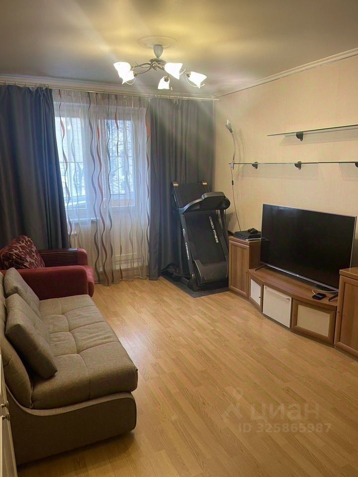 Продажа 1-комн квартиры на вторичном рынке улица Дмитрия Ульянова, 28К1