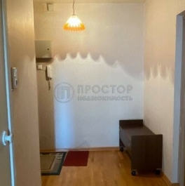 Продажа 1-комн квартиры на вторичном рынке ул Перовская,  д. 22,  к. 1