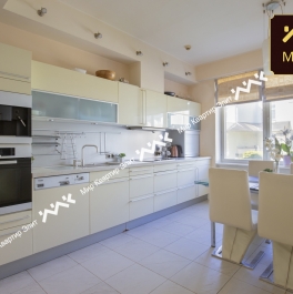 Продажа 5-комн квартиры на вторичном рынке Константиновский пр-кт,  д. 26