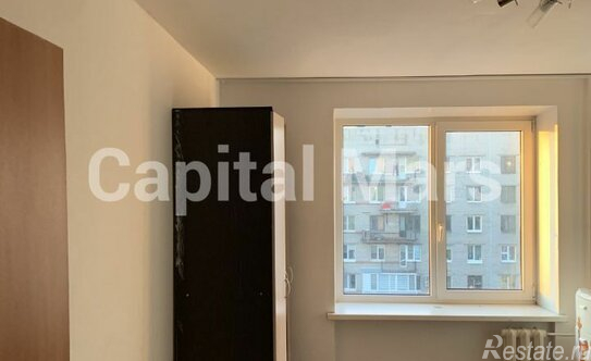 Аренда 3-комн квартиры на вторичном рынке Славы пр-кт,  д. 2,  к. 1