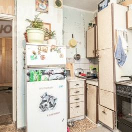 Продажа 3-комн квартиры на вторичном рынке улица Академика Бакулева,  д. 12