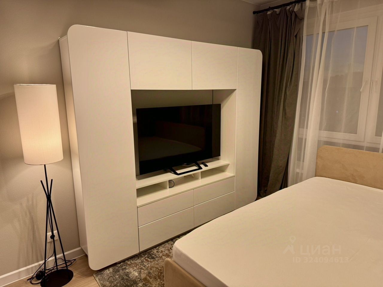 Аренда 1-комн квартиры на вторичном рынке Большая Очаковская улица, 2