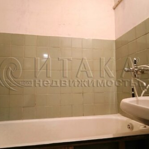 2-комн квартира Бокситогорский район, улица Горняков,  д. 19