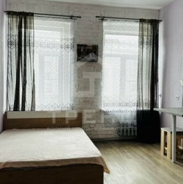 Продажа 4-комн квартиры на вторичном рынке Обводного Канала наб