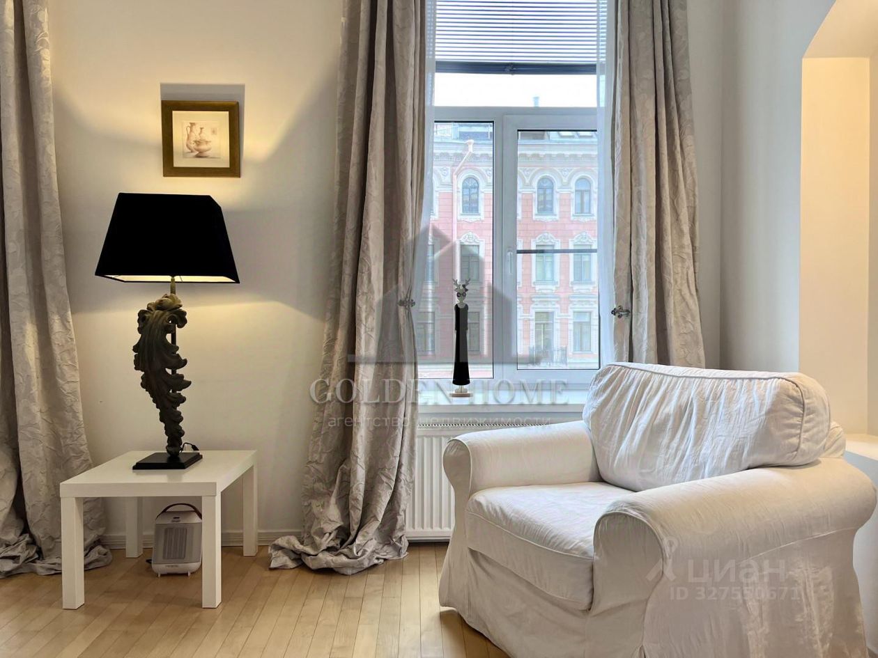 Аренда 3-комн квартиры на вторичном рынке Малая Конюшенная улица, 9