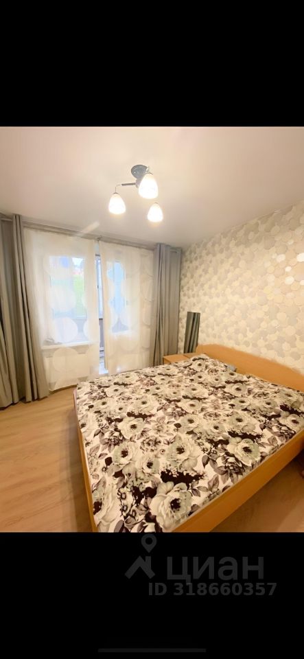 Продажа 3-комн квартиры на вторичном рынке Кленовый бульвар, 8к1