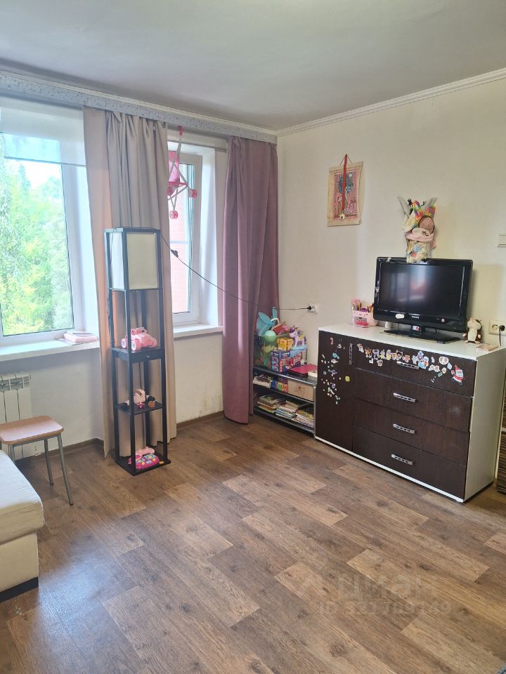 Продажа 1-комн квартиры на вторичном рынке Колпино, улица Братьев Радченко, 19