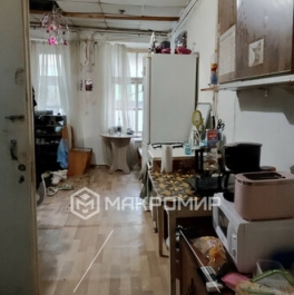 Продажа 4-комн квартиры на вторичном рынке Синопская набережная,  д. 28